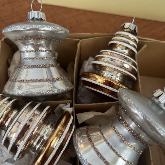 Christopher Radko Shiny Brite 7 Christmas Ornaments 1940's Design Glass - Picture 4 of 4